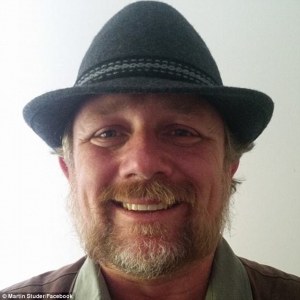 377FD60000000578-0-image-a-16_1471919374649